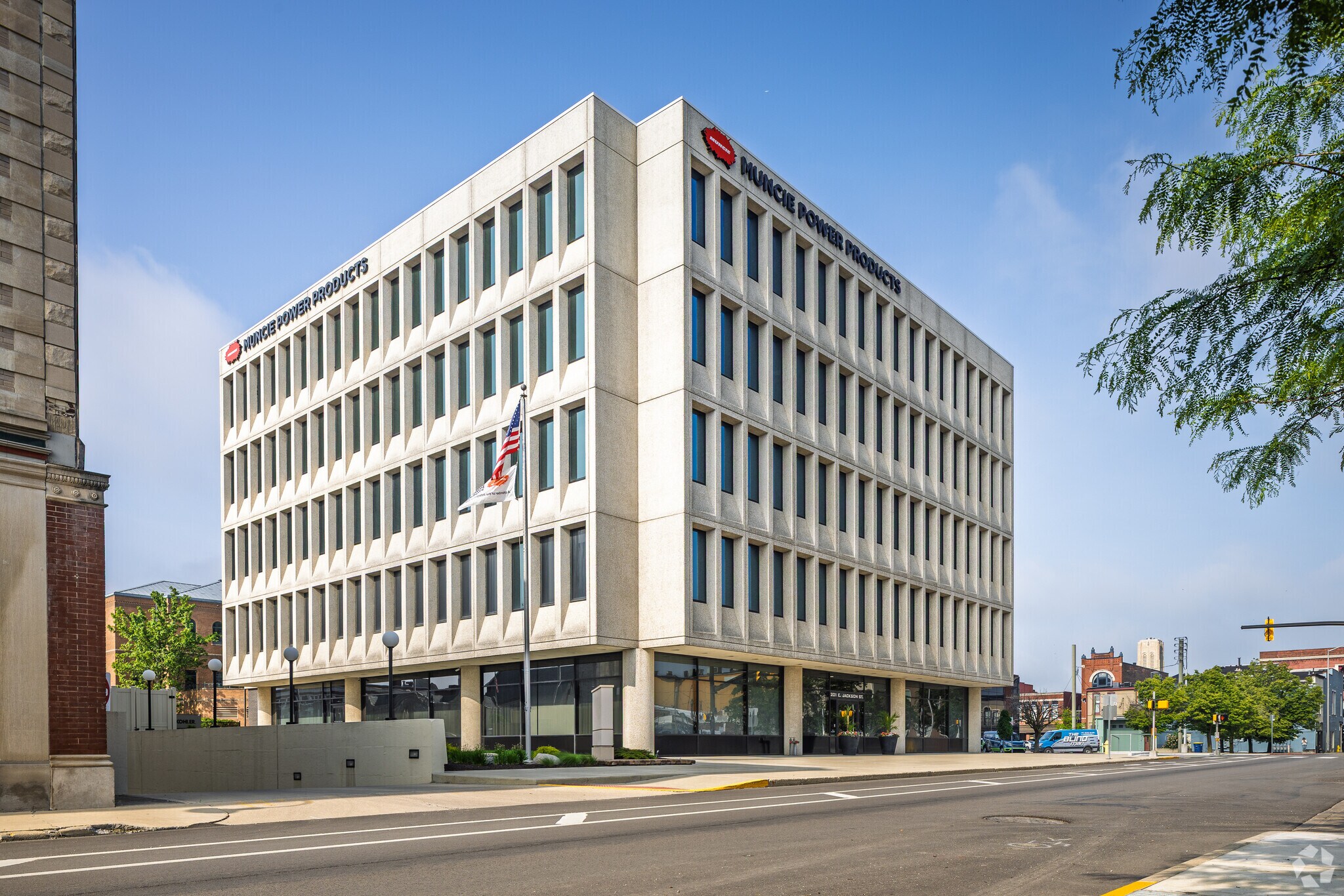 201 E Jackson St, Muncie, IN for Rent