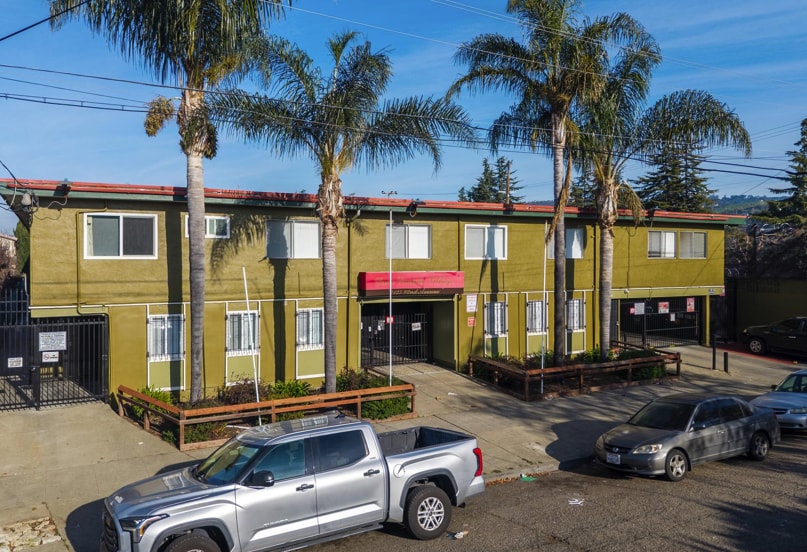 2124 90th Ave, Oakland, CA for Sale