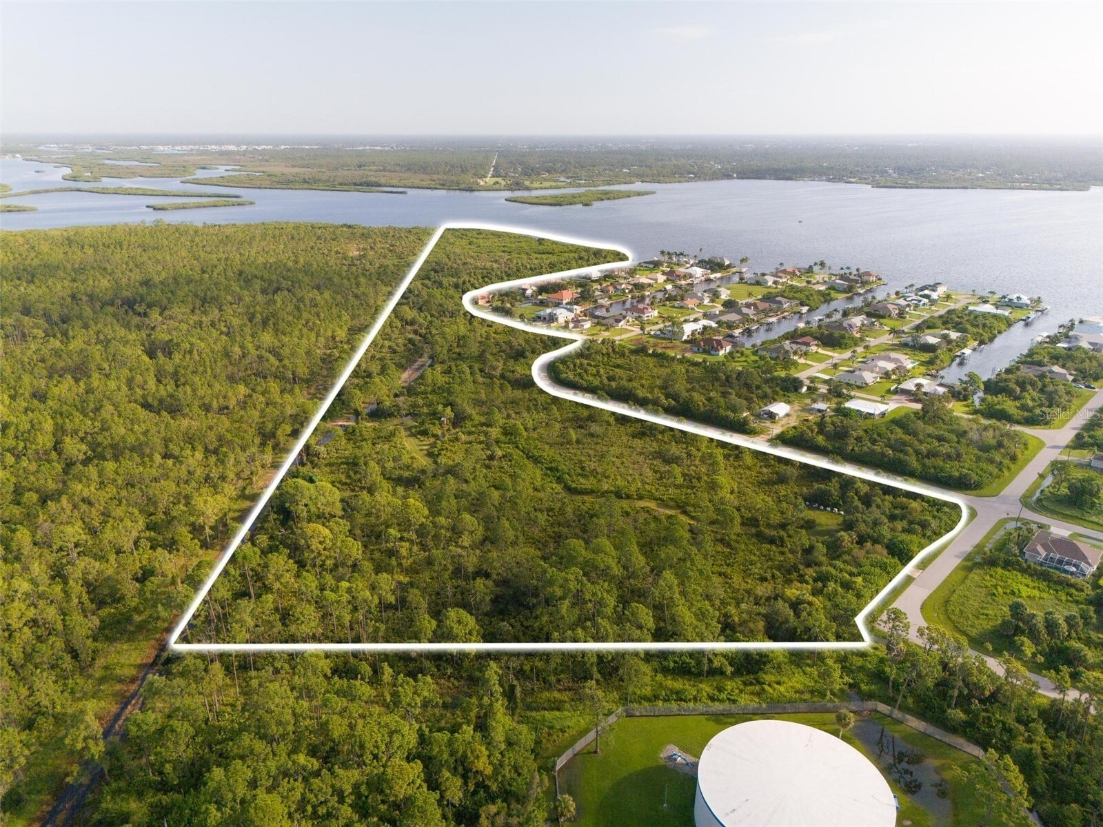 2925 Vance Ter, Port Charlotte, FL for Sale