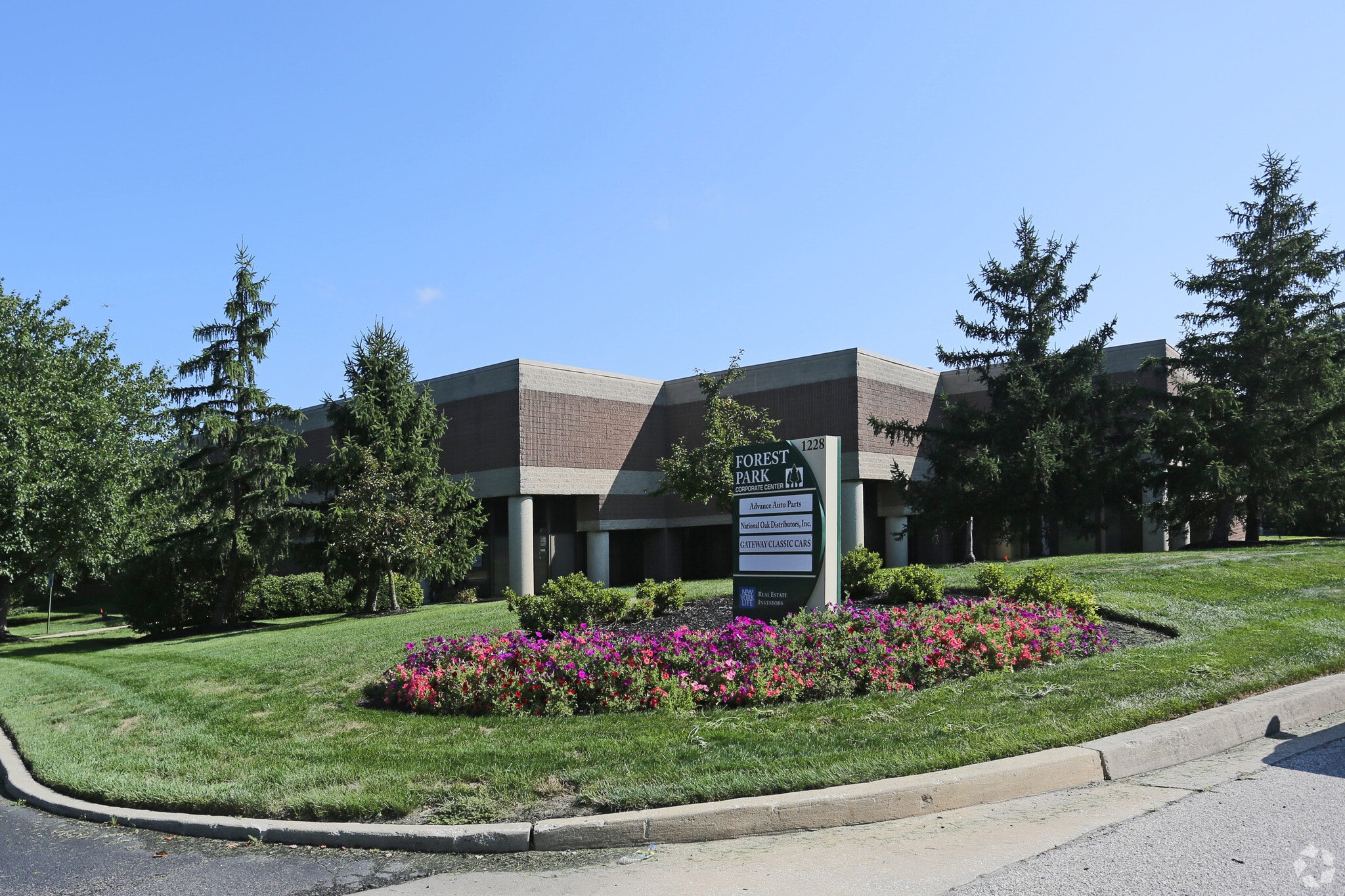 1228 Forest Pky, West Deptford, NJ for Rent