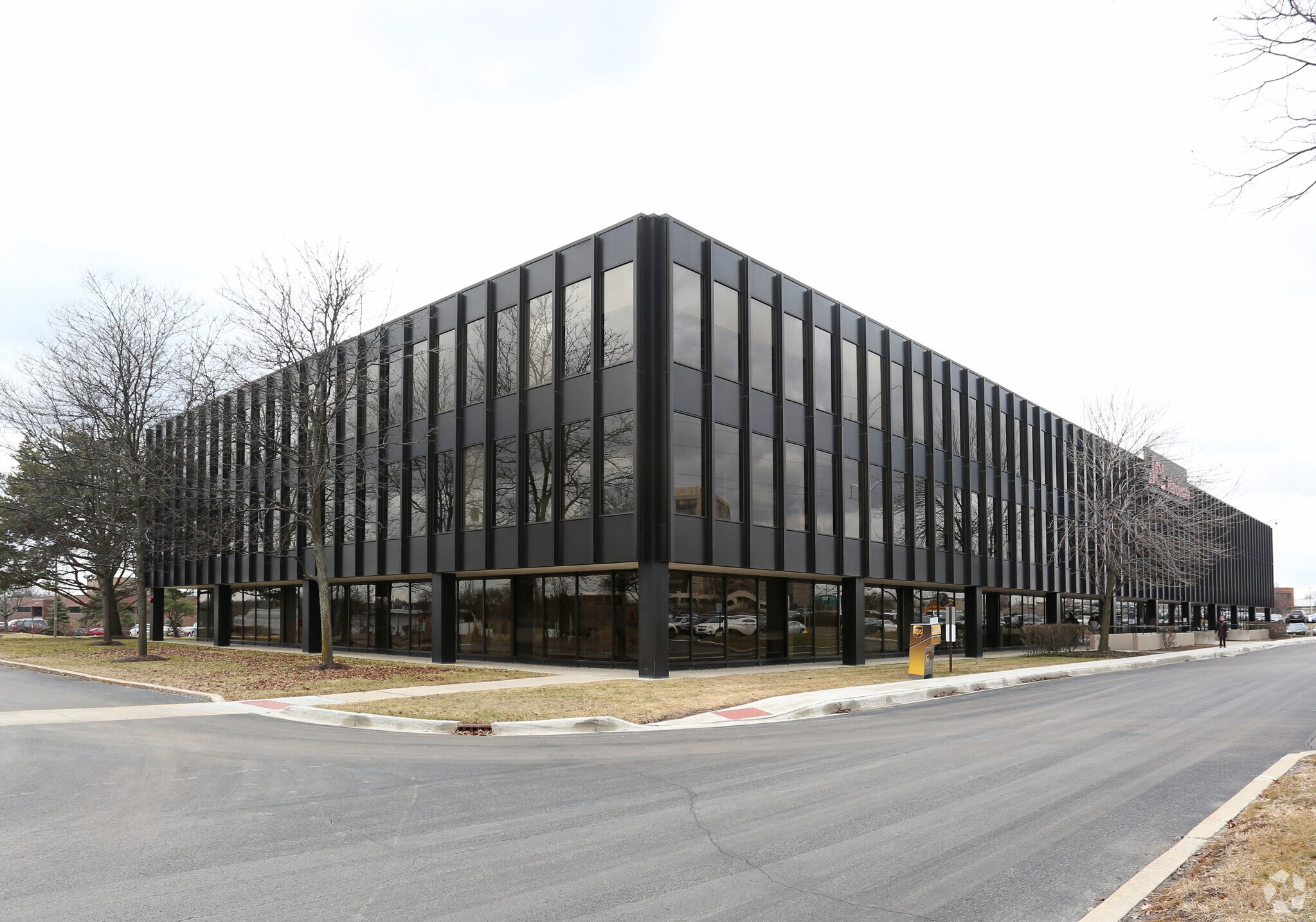 2222 Kensington Ct, Oak Brook, IL for Rent