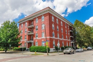 Norfolk, VA Apartments - 819 Colonial Ave