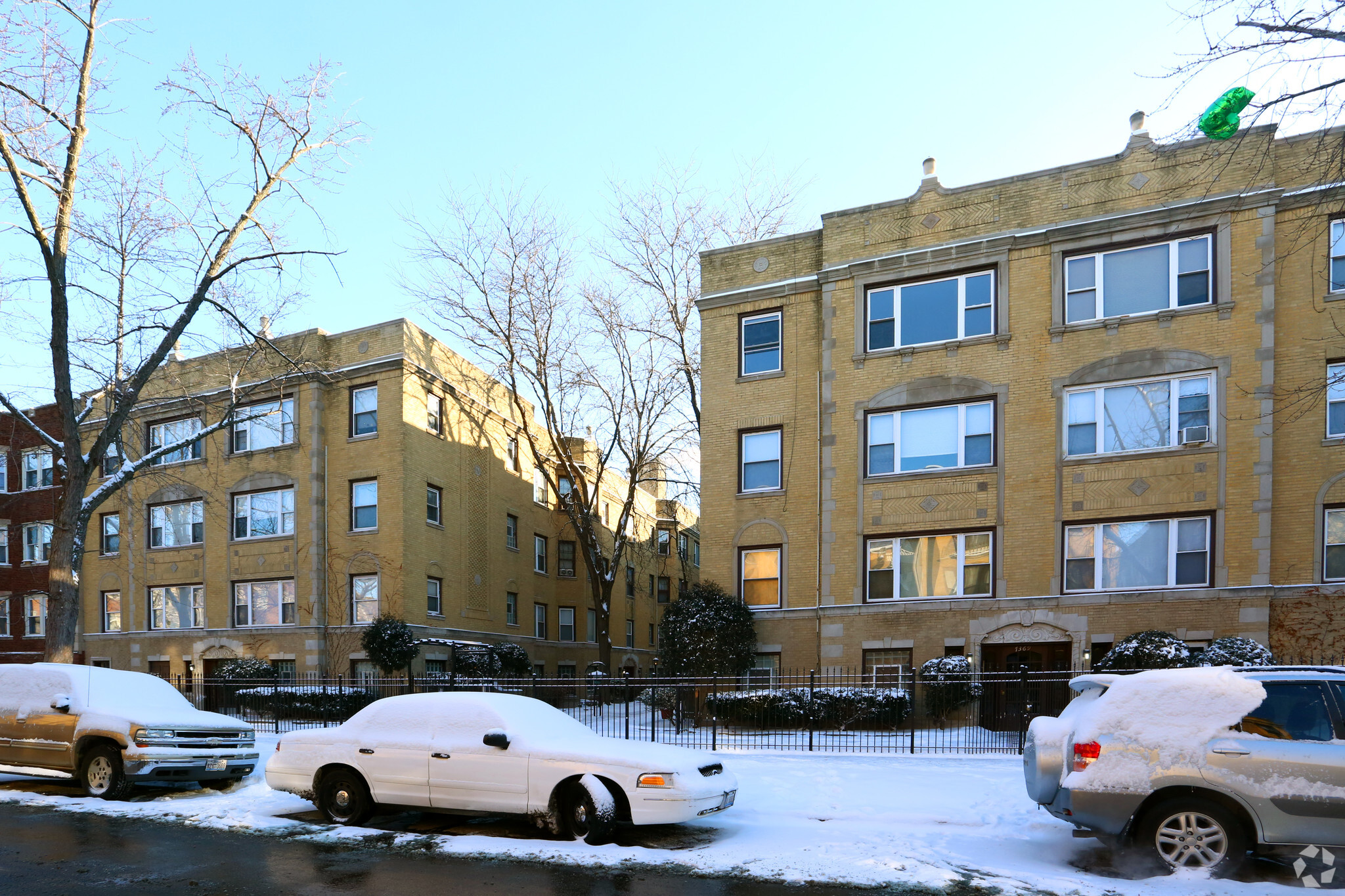 7369-7379 N Damen Ave, Chicago, IL for Sale