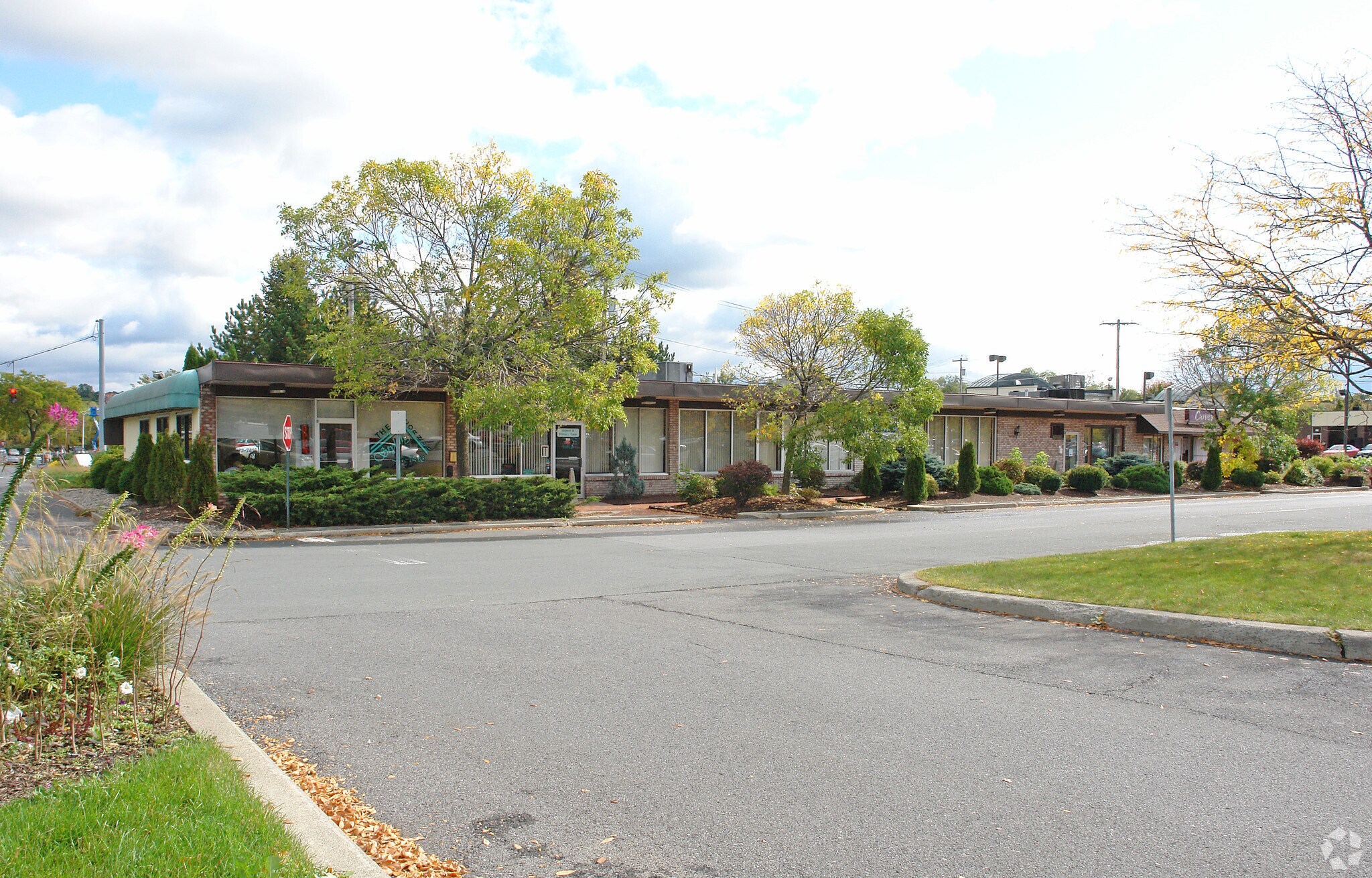 598 Columbia Tpke, East Greenbush, NY for Rent