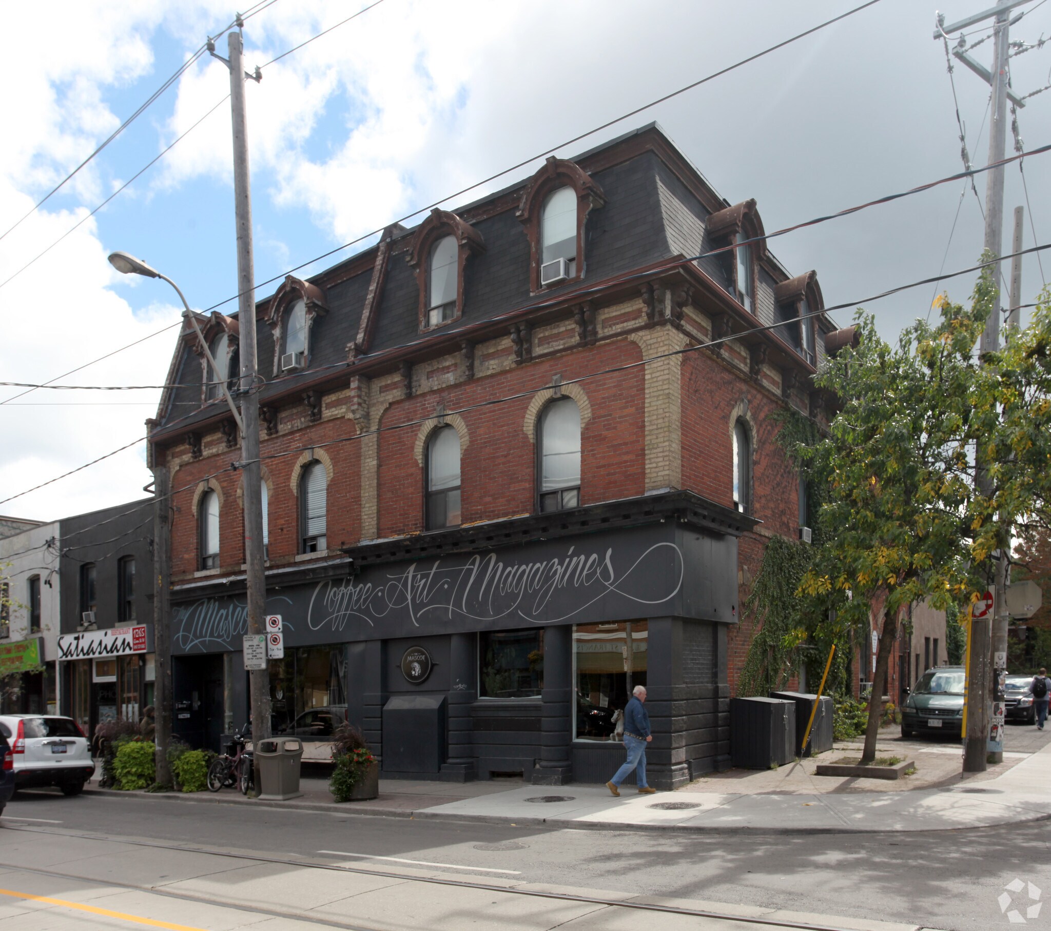 1267 Queen St W, Toronto, ON for Rent
