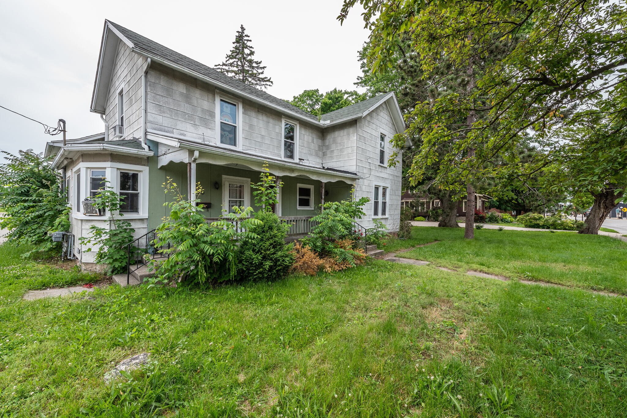 206 E Adrian St Blissfield, MI 49228 MultiFamily Property for Sale on