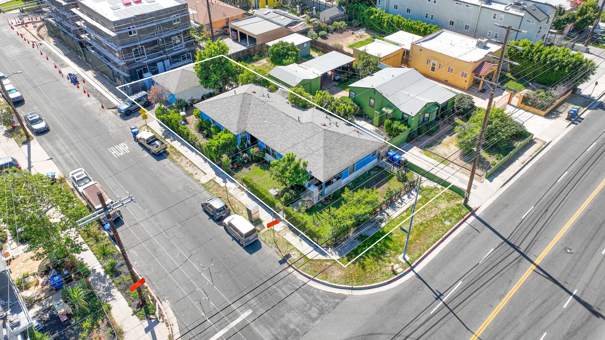 11202 Oxnard St, North Hollywood, CA for Sale