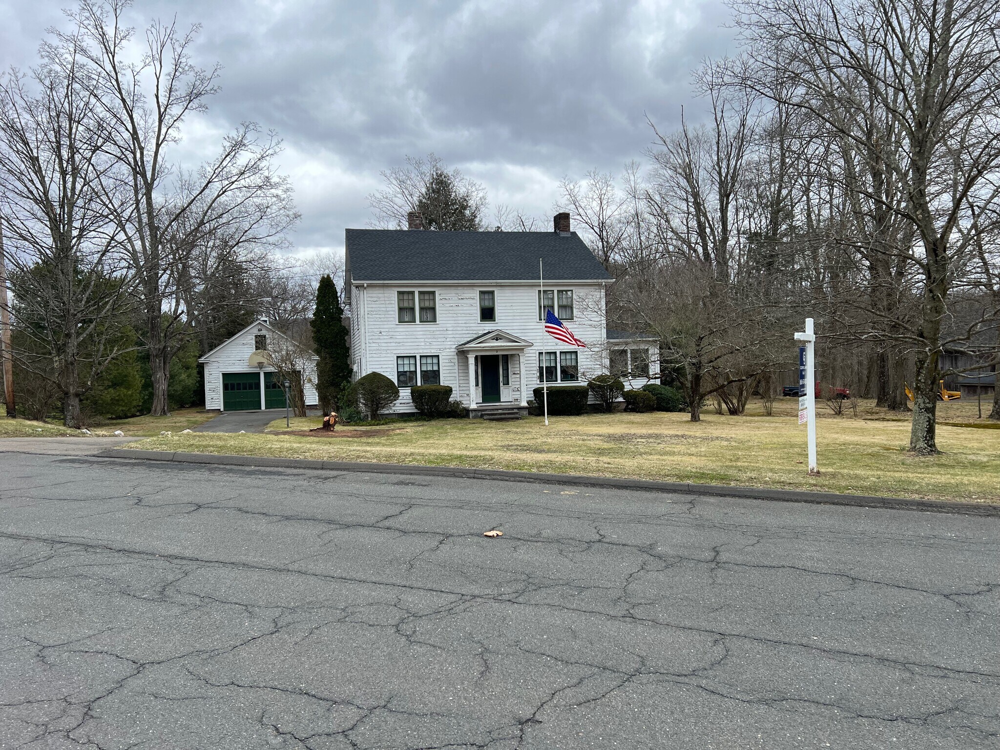 2 Winslow pl Simsbury, CT 06070 Flex Property for Sale on