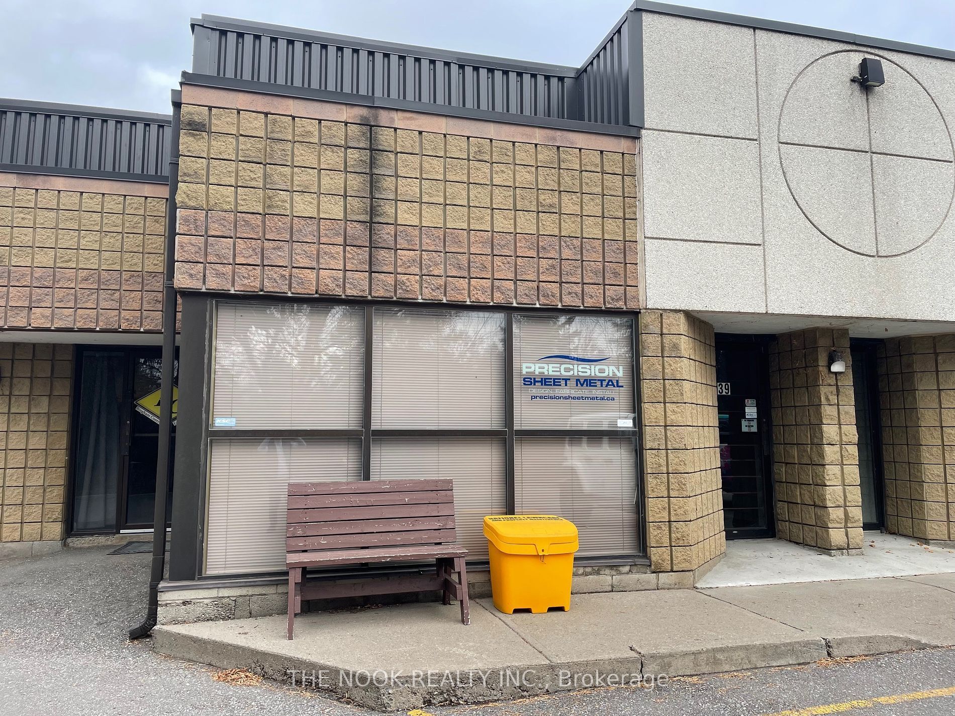 1621 Mcewen Dr, Whitby, ON for Rent