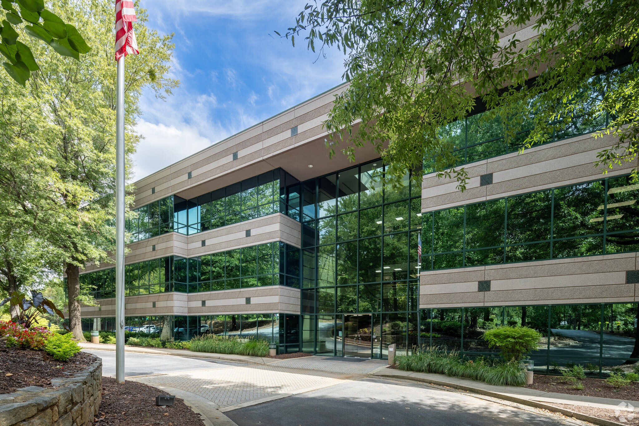 655 engineering Dr, Peachtree Corners, GA for Rent