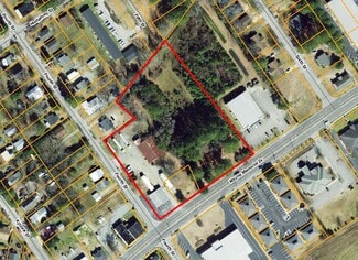 Goldsboro, NC Retail - 1301 Wayne Memorial Dr