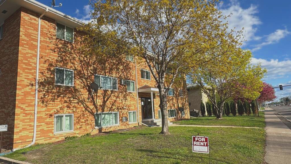 7427-7435 Penn Ave S, Richfield, MN for Sale