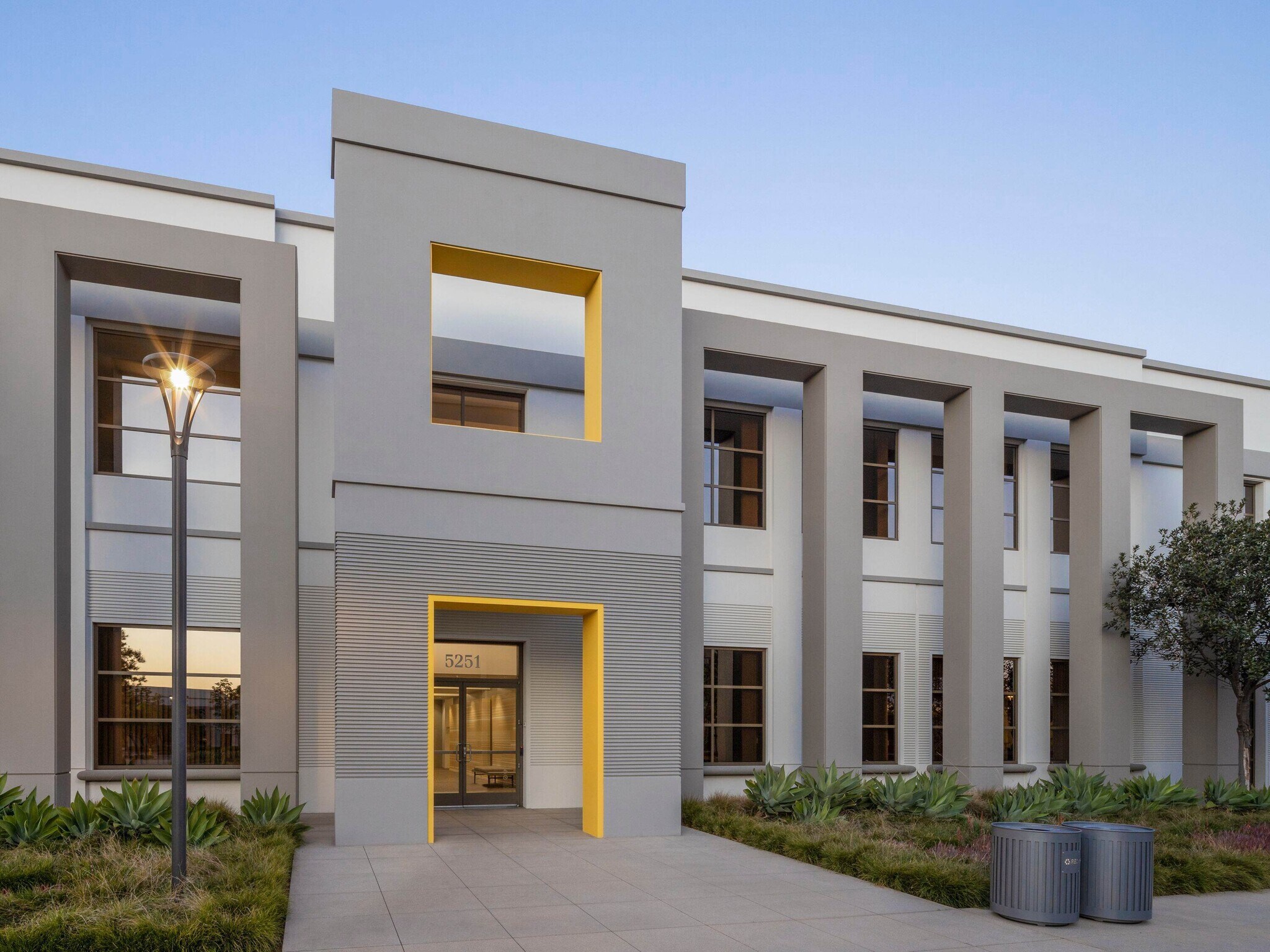 111 Academy Dr, Irvine, CA for Rent