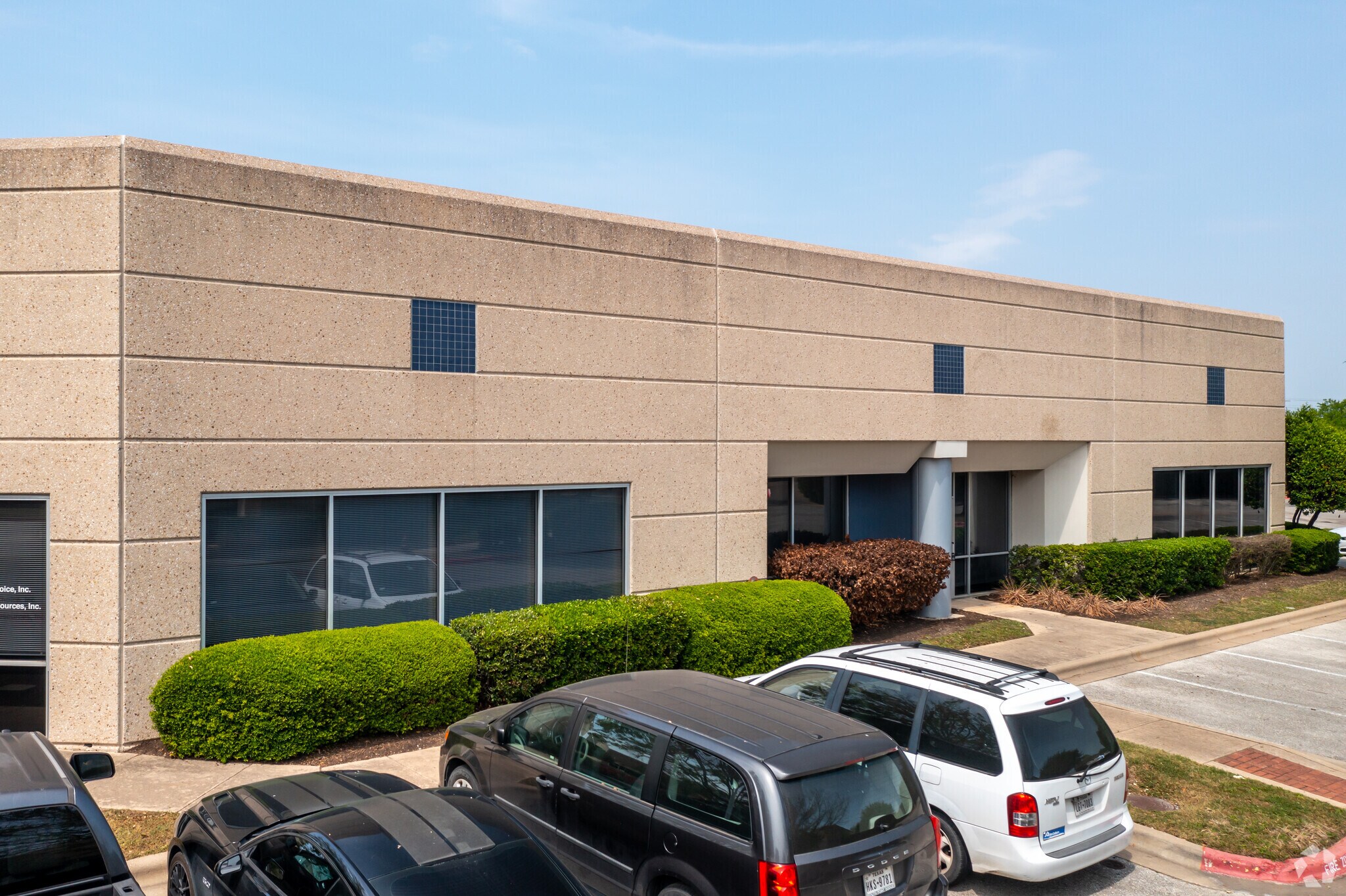 9233 Waterford Centre Blvd, Austin, TX for Rent