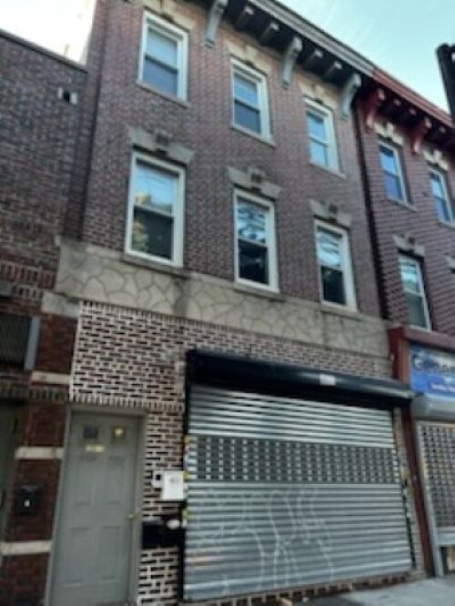 12516 Jamaica Ave, Richmond Hill, NY for Sale