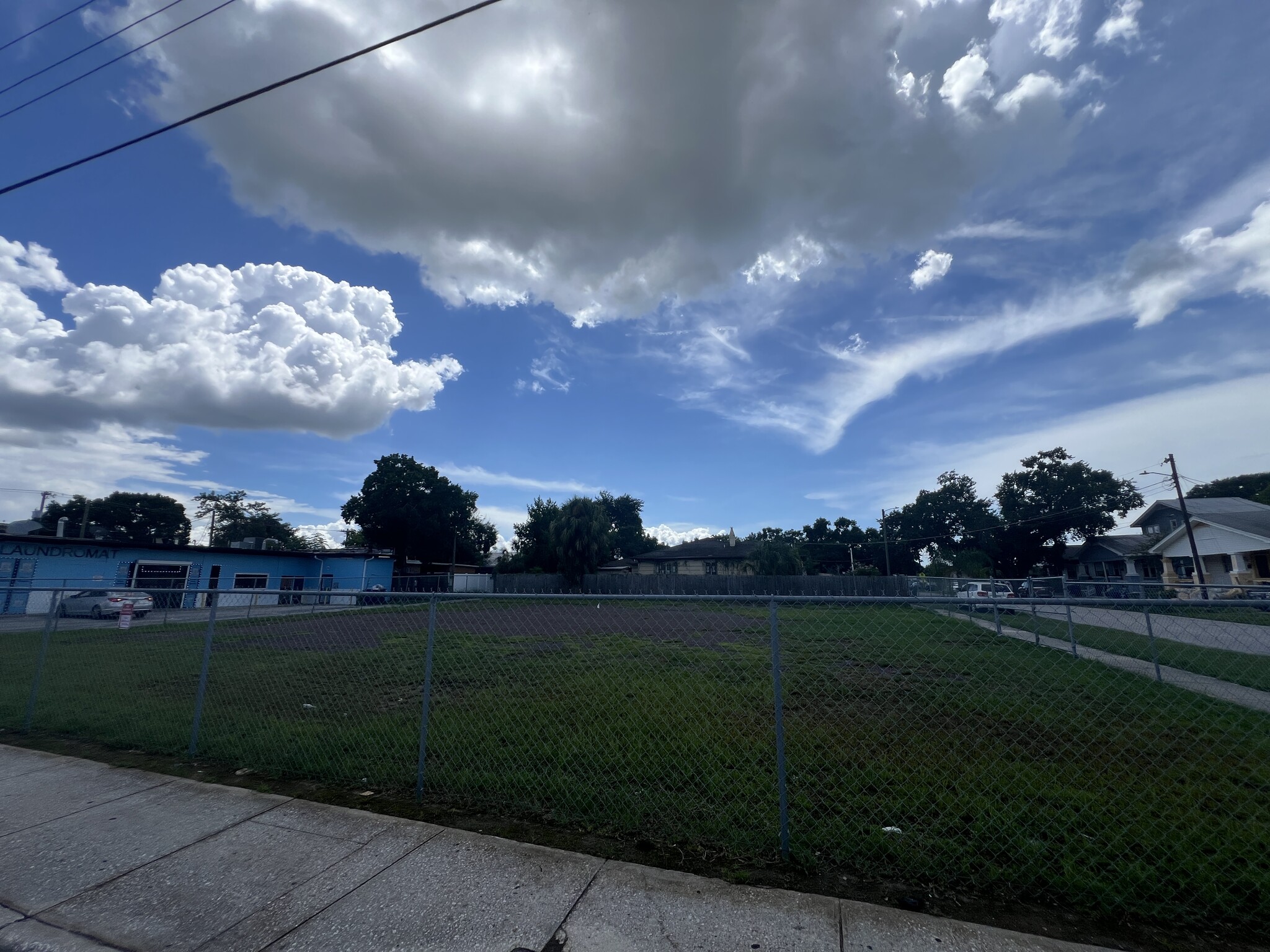 2502 W Pine St, Tampa, FL for Sale