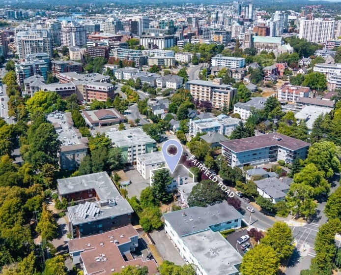 945 Fairfield Rd, Victoria, BC for Sale