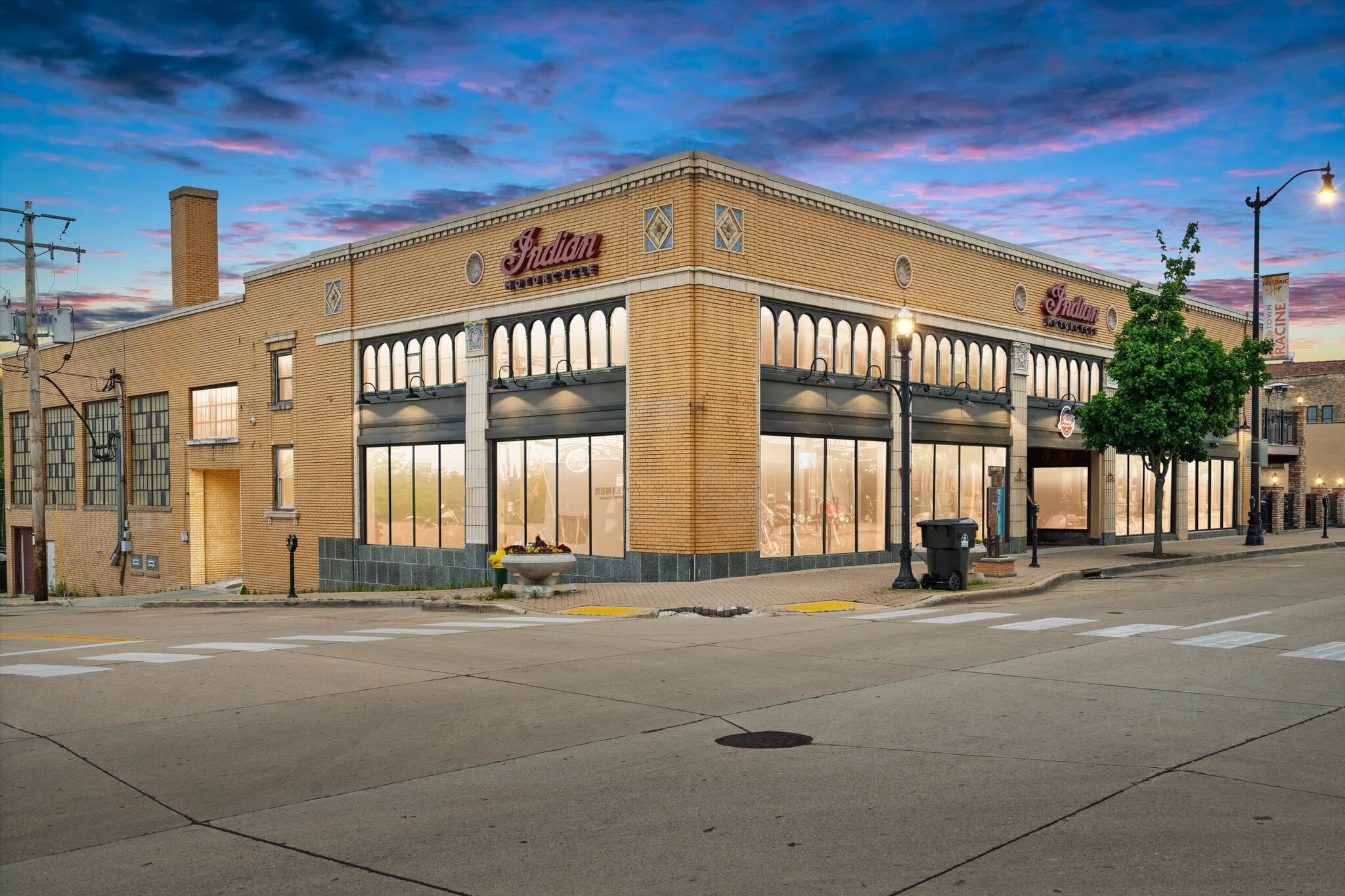 522 6th St, Racine, WI for Sale