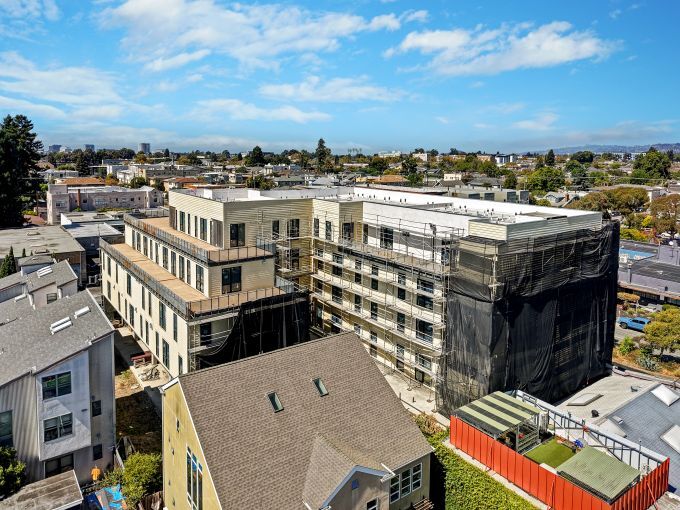 387 40th St, Oakland, CA for Sale