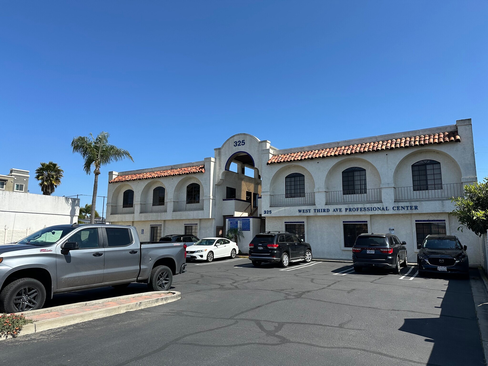 325 W 3rd Ave, Escondido, CA for Rent