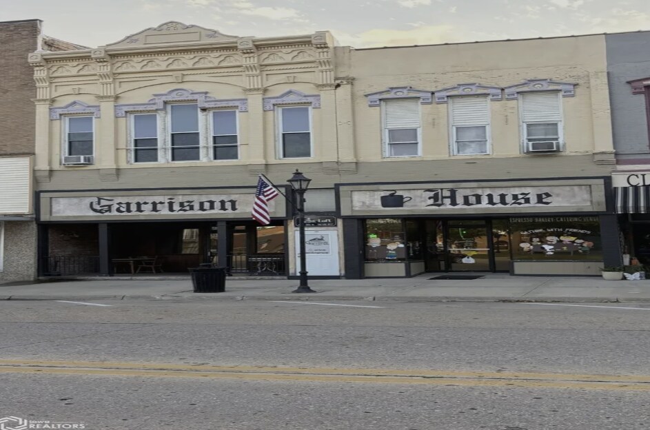 104 N 16th St, Clarinda, IA for Sale
