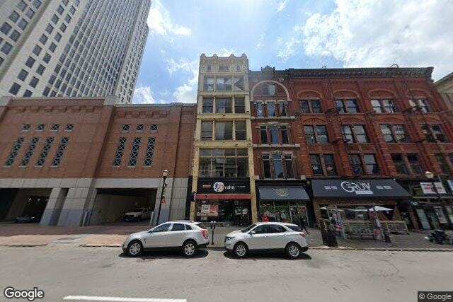 426 W Market St, Louisville, KY for Sale