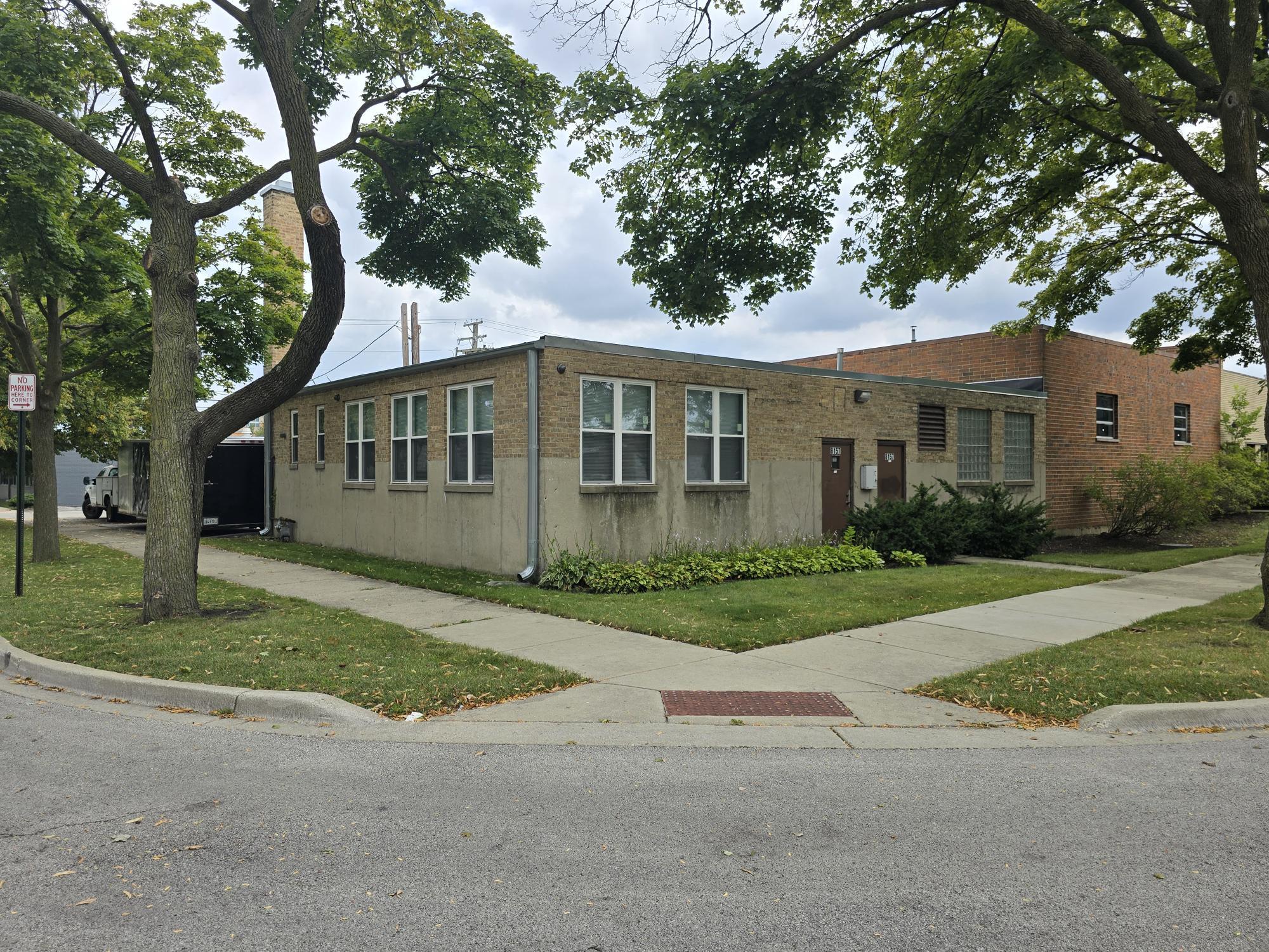 8157 Monticello Ave, Skokie, IL for Sale