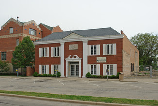 Oak Park, IL Office - 711 South Blvd