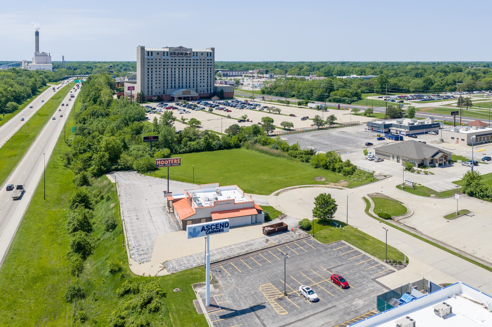 3241 Horizon Dr, Springfield, IL for Sale