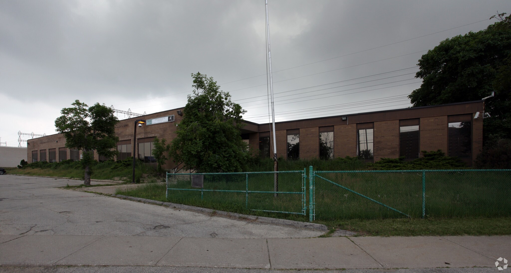 1 City View Dr, Toronto, ON for Sale
