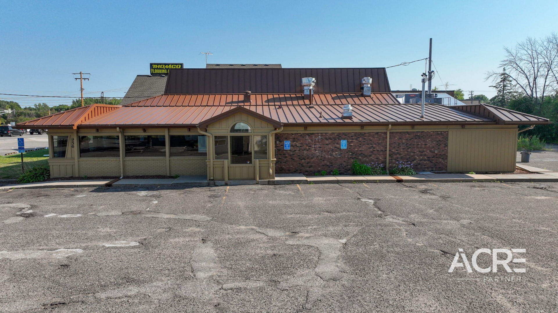 956 S Lake St, Forest Lake, MN for Sale