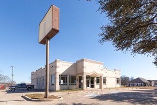 Haltom City, TX Office/Medical, Office/Retail - 6340 N Beach St