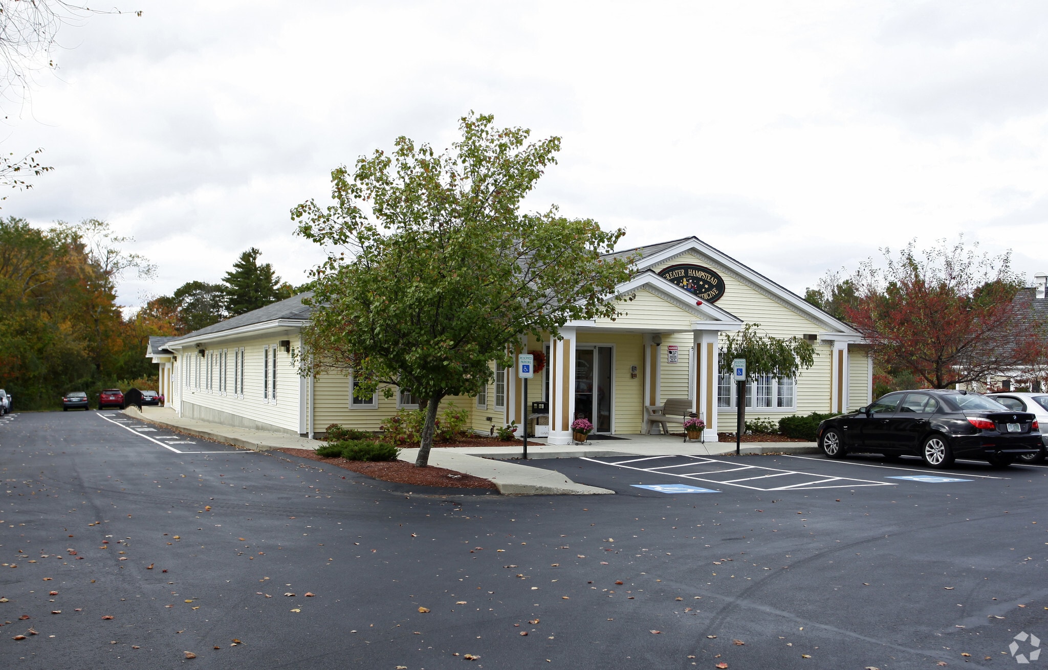 207 Stage Rd, Hampstead, NH for Rent