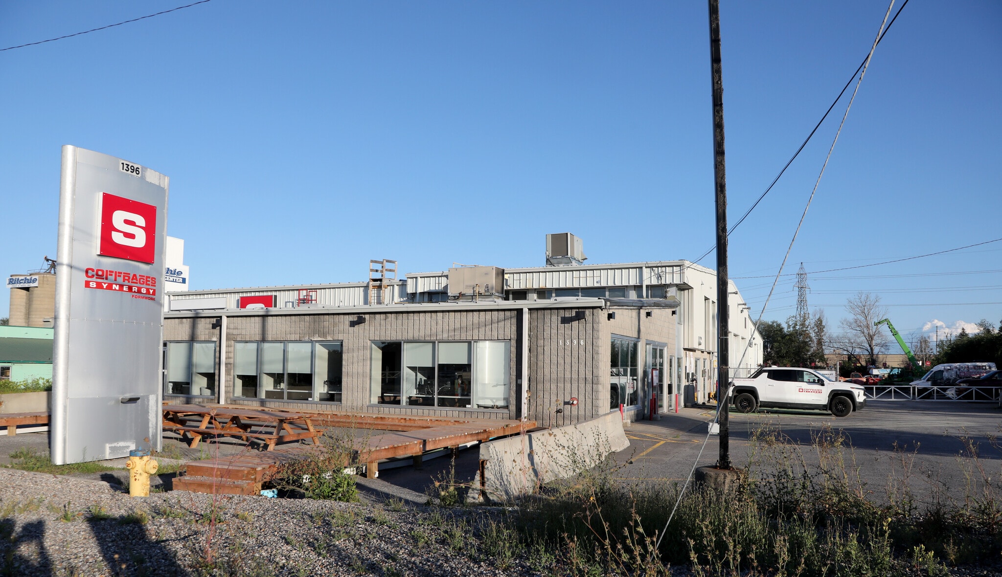 1396 Windmill Lane, Gloucester, ON for Sale
