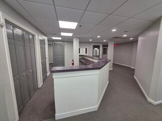 Merrimack, NH Office, Retail - 705-709 Milford Rd