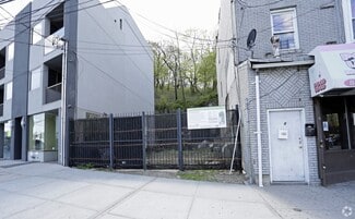 Staten Island, NY Commercial - 12 Van Duzer St