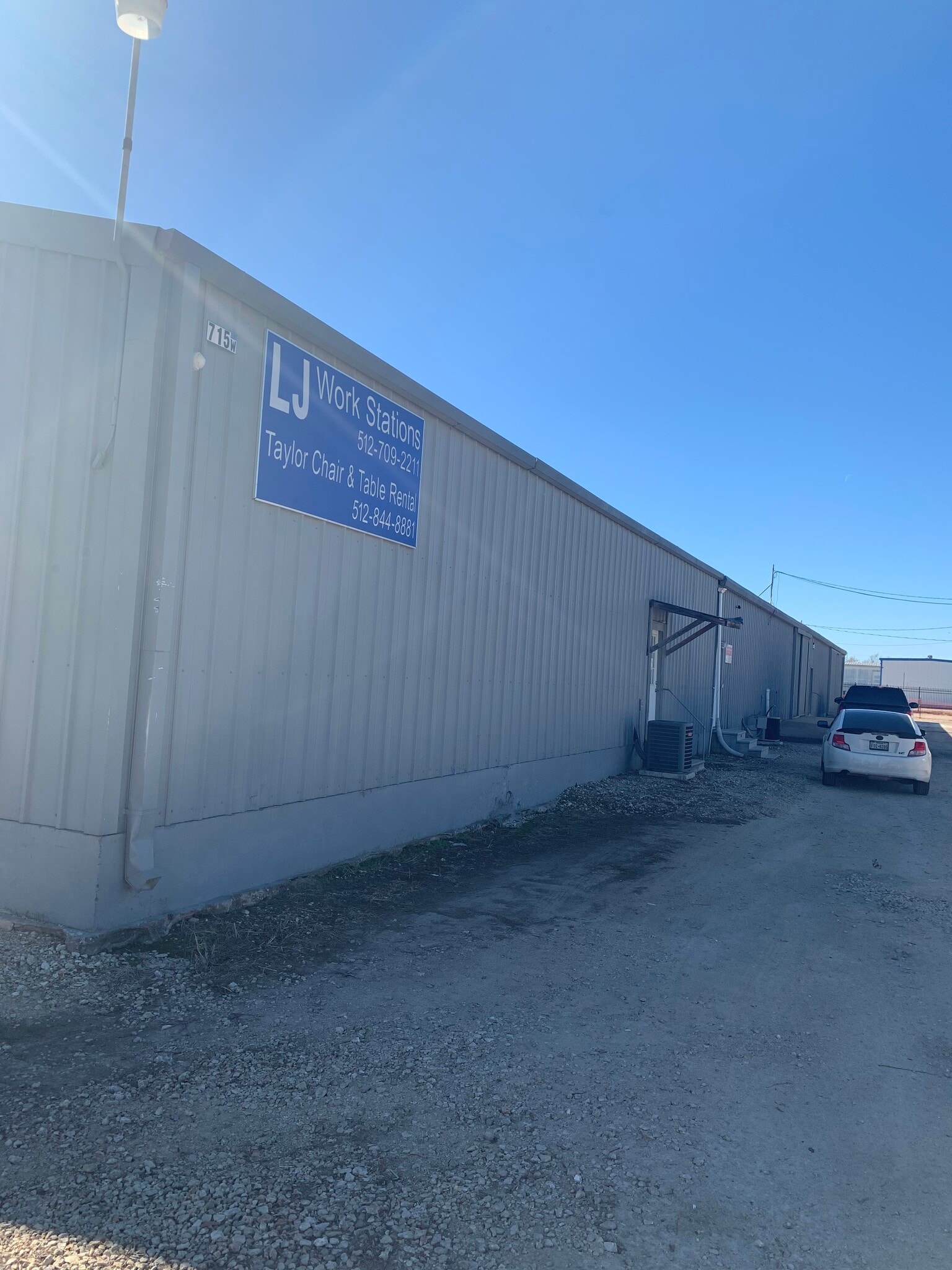 713 W 2nd St, Taylor, TX for Rent