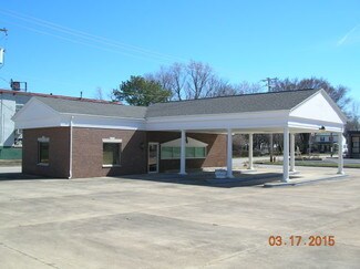 Salem, IL Office - 300 W Church St