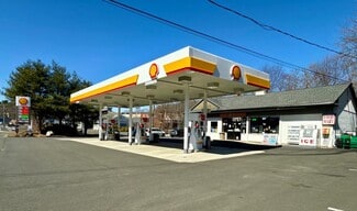 Naugatuck, CT Service Station - 711 Rubber Ave