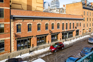 Toronto, ON Retail - 10-20 Market St
