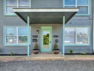 Oklahoma City, OK Apartments - 506 SW 24th St