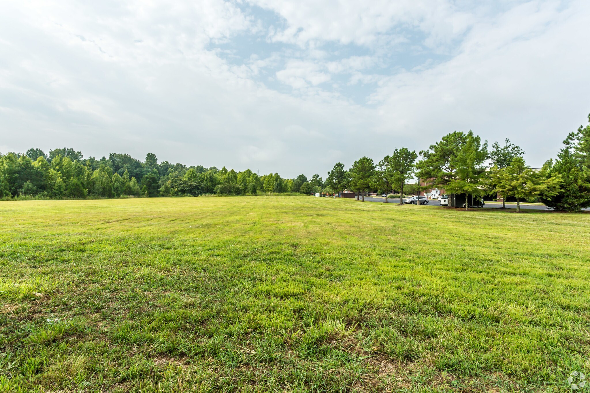 9195 Crestwyn Hills Dr, Germantown, TN for Sale
