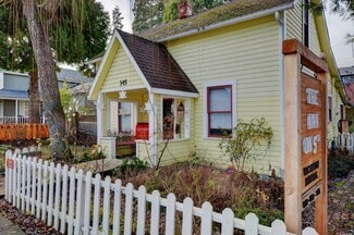 Jacksonville, OR Hospitality - 345 N 5th St
