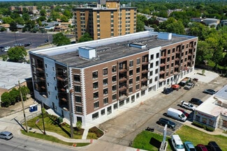 Niles, IL Retail - 9201 Milwaukee ave Niles, IL Retail - 9201 Milwaukee ave