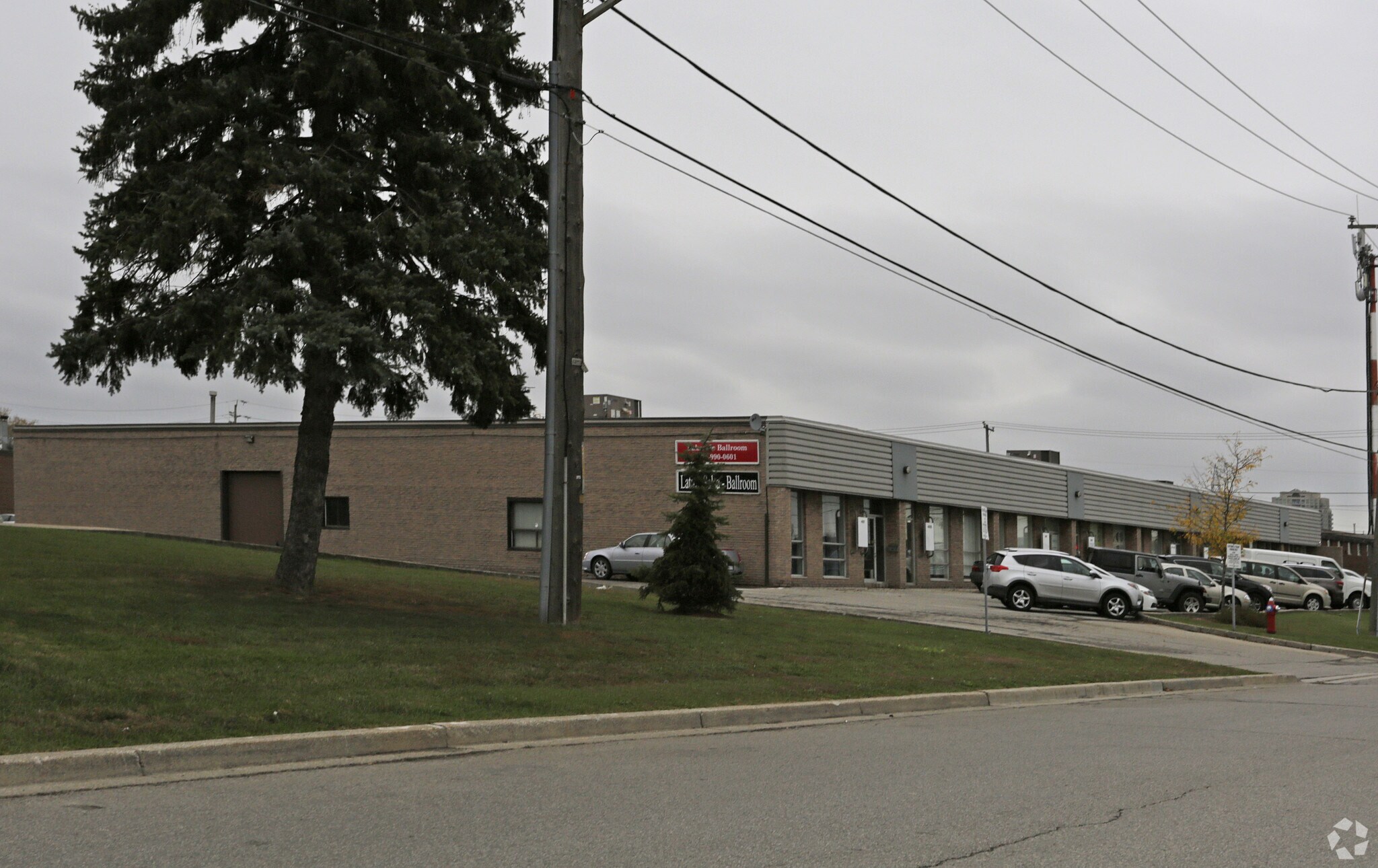 4611-4613 Burgoyne St, Mississauga, ON for Rent