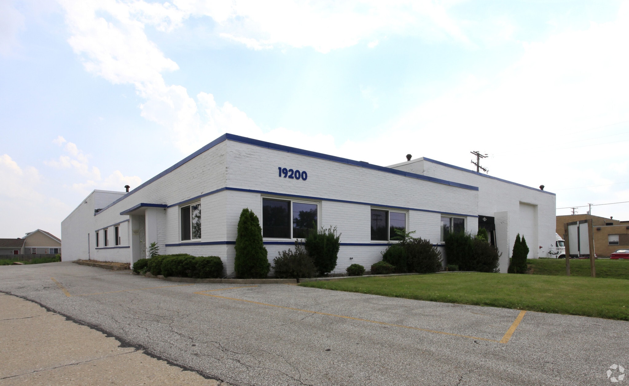 19200 Cranwood Pky, Warrensville Heights, OH for Rent