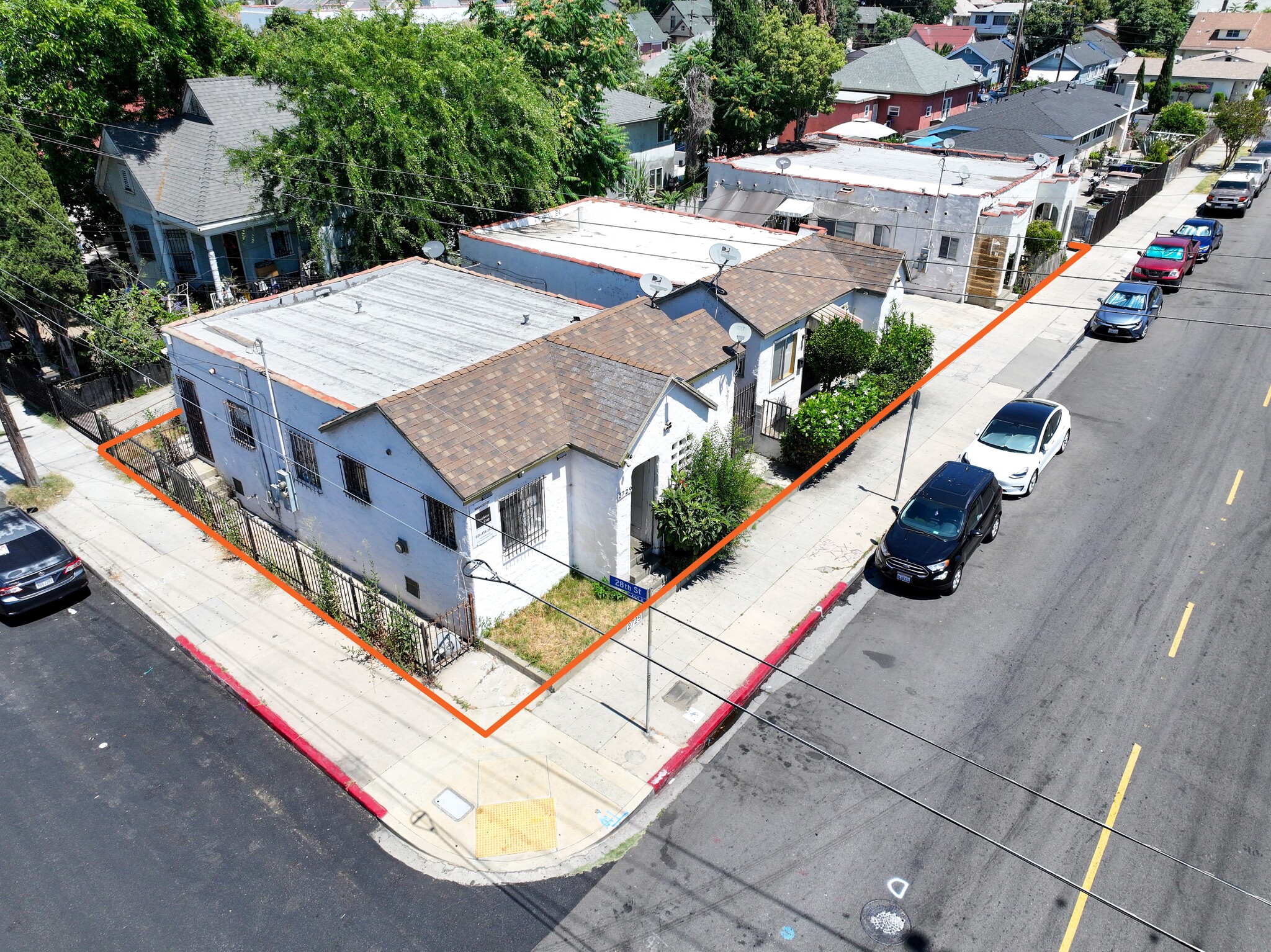 2705 Trinity St, Los Angeles, CA for Sale