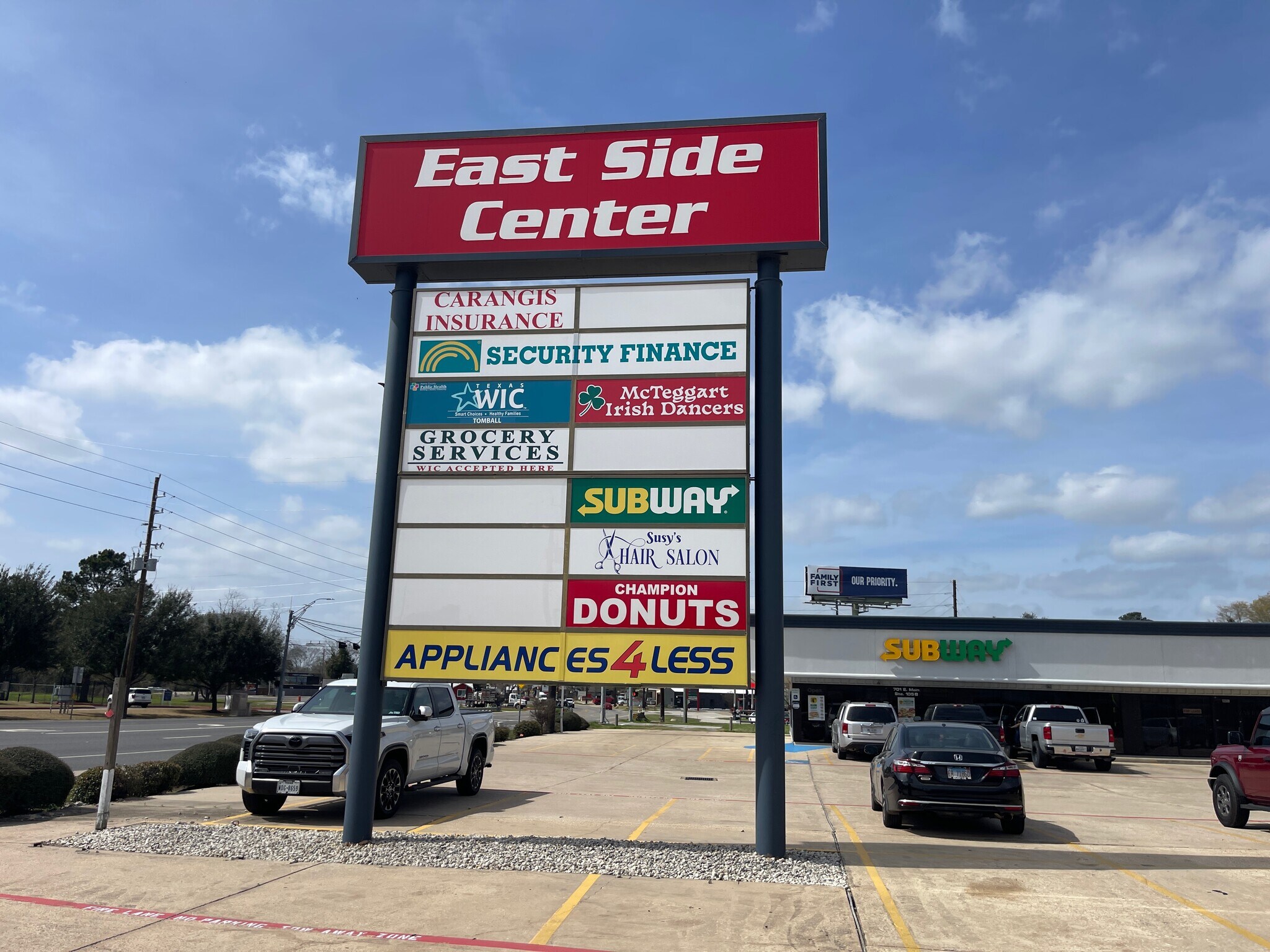 701 E Main St, Tomball, TX for Rent