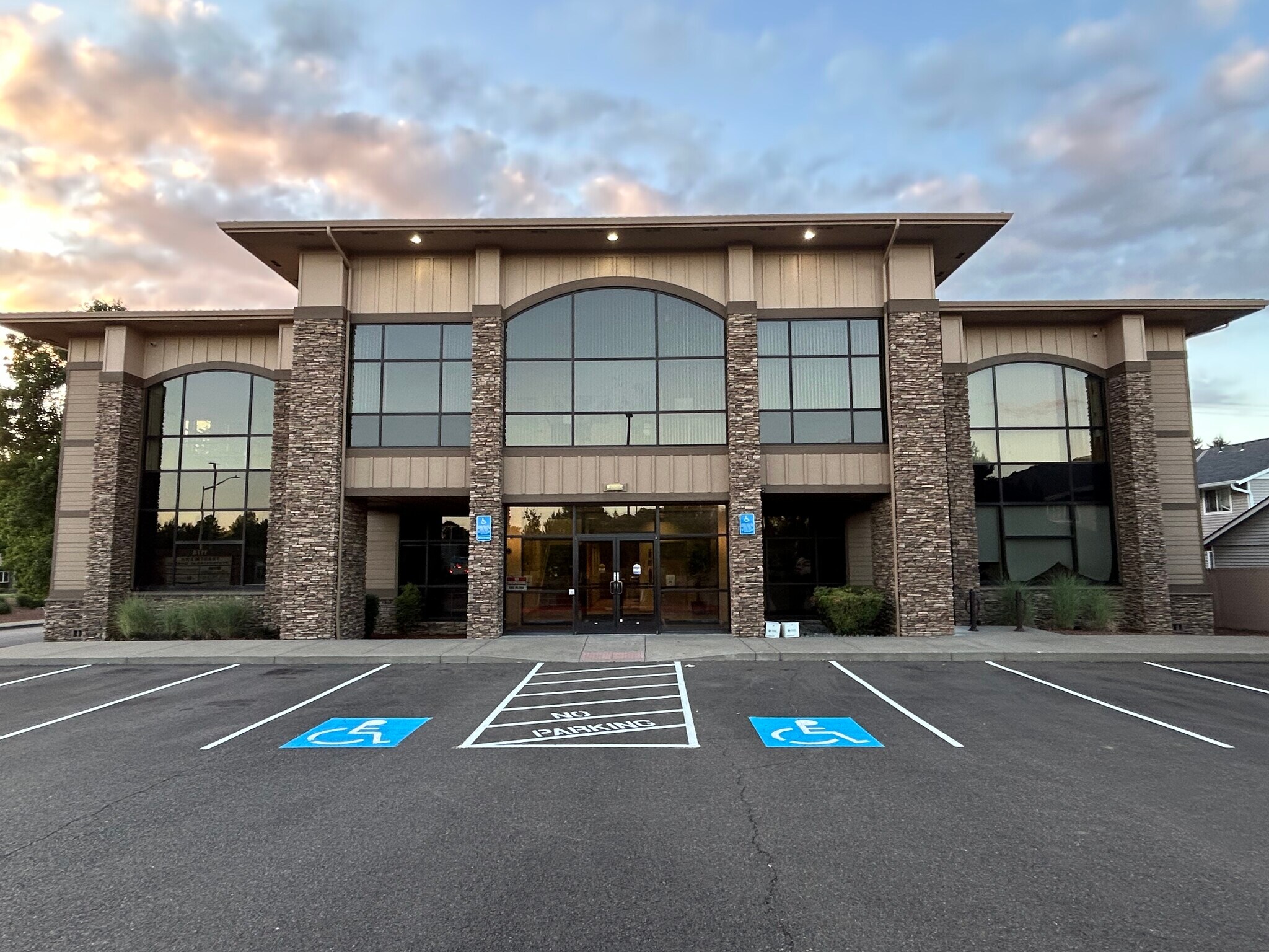 1174 NW Cornucopia St, Salem, OR for Rent