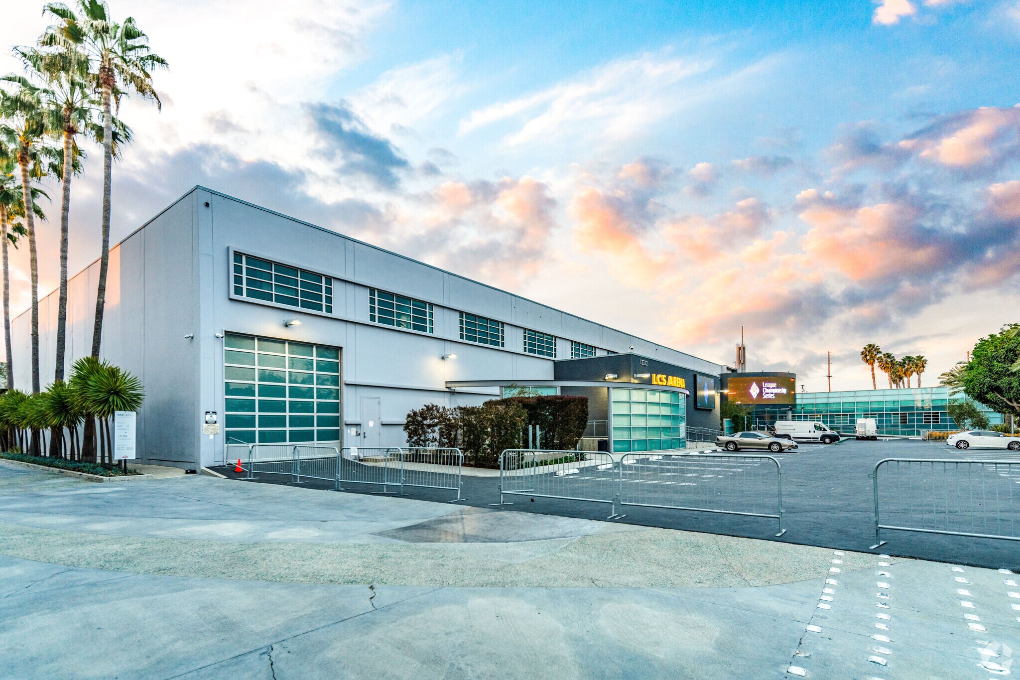 12100 W Olympic Blvd, Los Angeles, CA for Rent